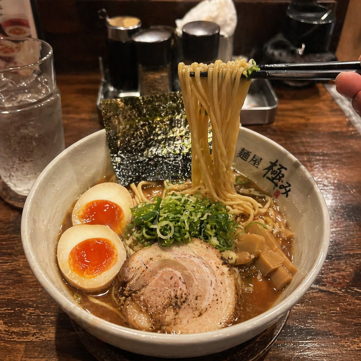 逼真的社交媒体美食摄影